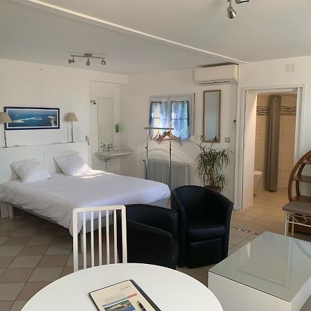 Le Melchior Hotell Sainte-Terre Eksteriør bilde
