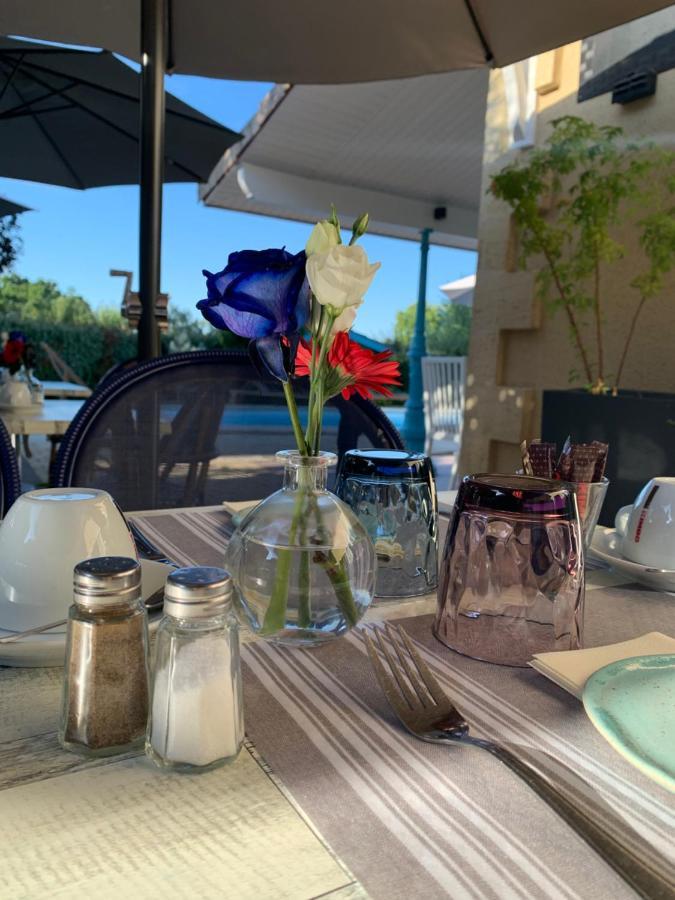 Le Melchior Hotell Sainte-Terre Eksteriør bilde